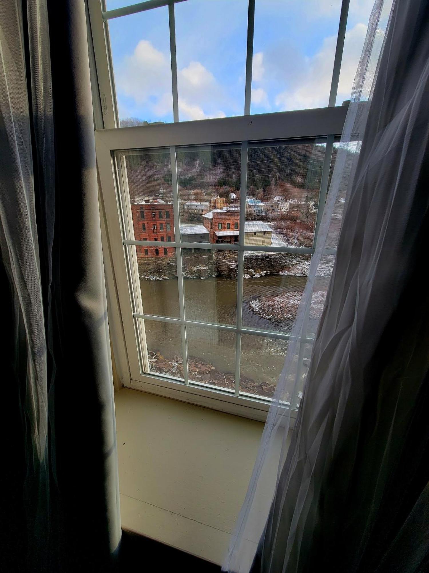The Inn At Stone Mill Little Falls Rum bild